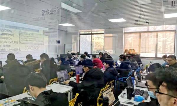 python在实际工作里主要是做什么 python是做什么的